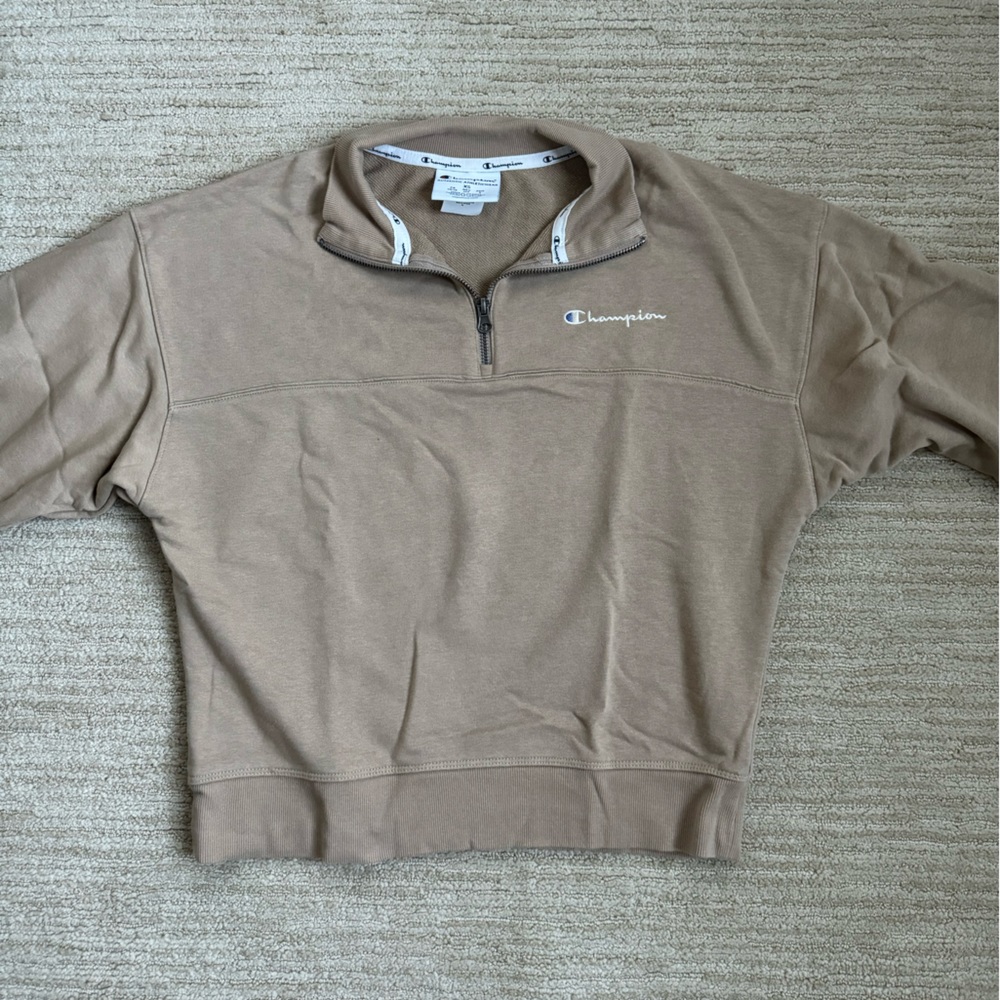 Champion tan quarter-zip (XS)